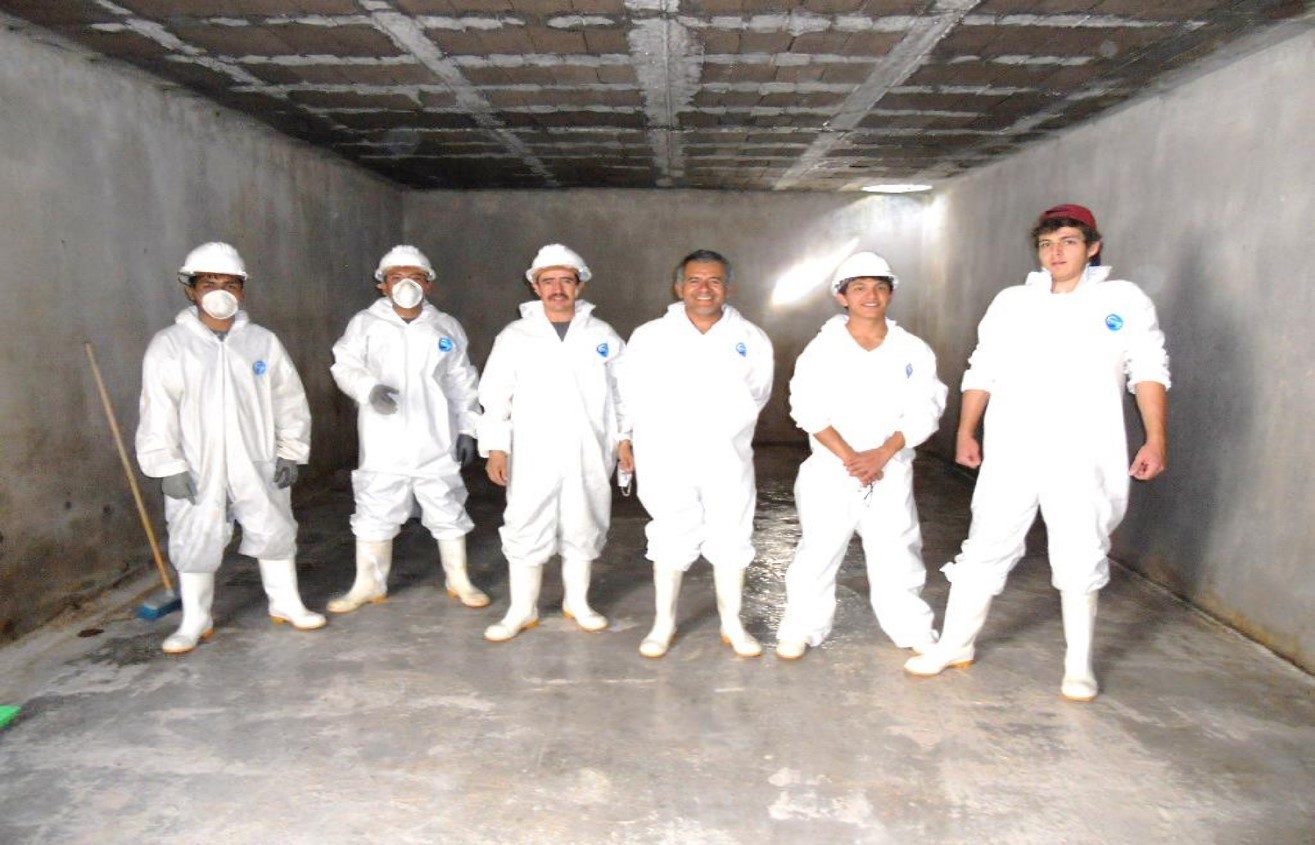 Servicios de limpieza y desinfeccion de cisternas, aljibes, tanques y tinacos en Zapopan y Guadalajara